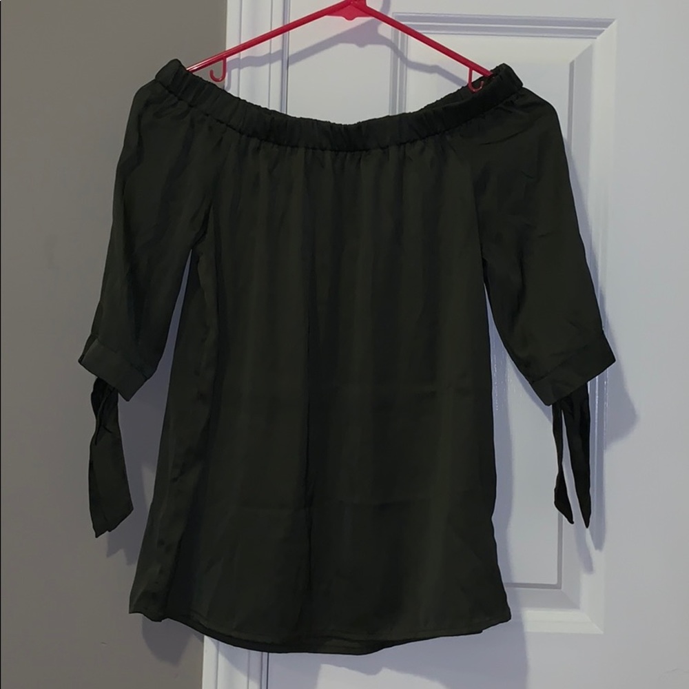 Women’s Blouse